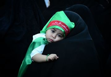 اشک و ارادت در گهواره‌های عاشورایی