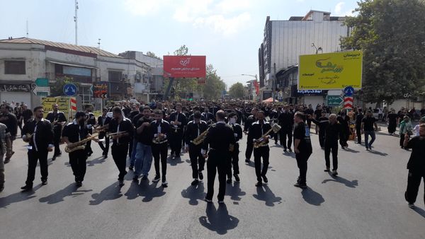 مراسم وداع مردم قهرمان پرور با پیکر پاک جاسم دلاوری در قائمشهر