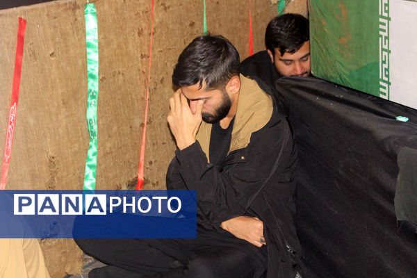 حال و هوای حضور نوجوانان در معراج الشهدای گمنام استان قم