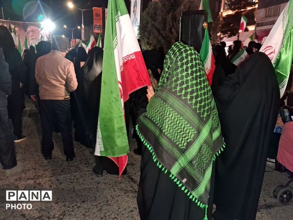 پدر از میان ما رفته ولی پسرش باز علمدار شده 