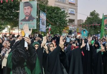 از خیابان انقلاب تا قلب ولایت در خرم آباد