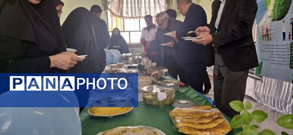 گرامیداشت هفته سلامت در دبیرستان فضیلت فاروج