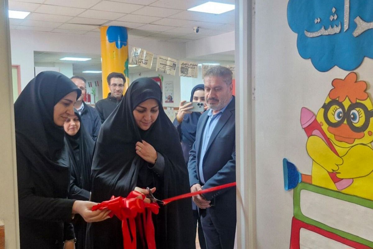 افتتاح دو باب اتاق بهداشت در مدارس منطقه کهریزک همزمان با ایام دهه فجر