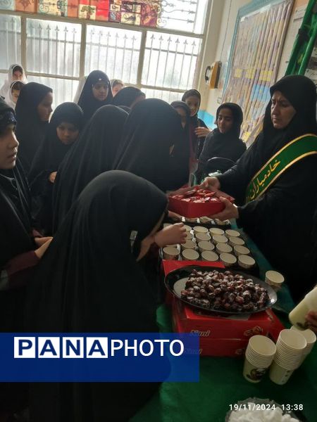 مراسم یادبود بانوی دو عالم حضرت فاطمه (س) در مدارس بروجرد 