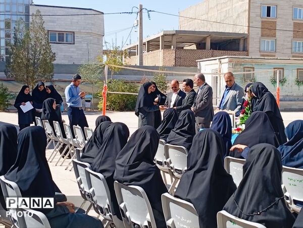 افتتاحیه طرح هر دانش آموز یک مهارت و جشنواره نوجوان خوارزمی 