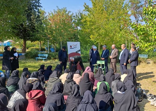 بازدید نماینده مجلس خبرگان رهبری از اردوی تمشک در آذربایجان غربی