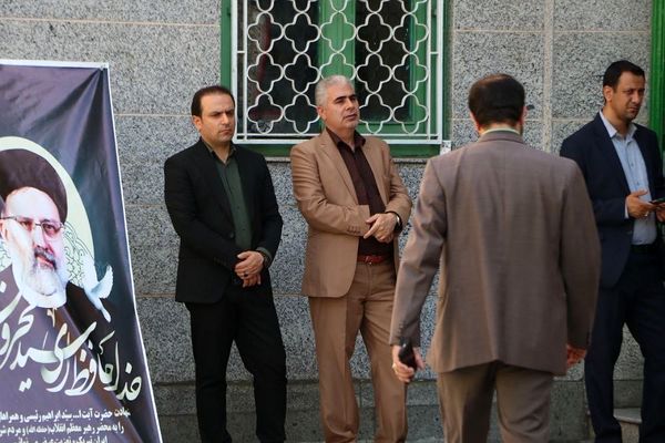 برگزاری مراسم سالگرد ارتحال امام خمینی(ره) و یادبود شهدای خدمت با حضور فرهنگیان شهرستان ری