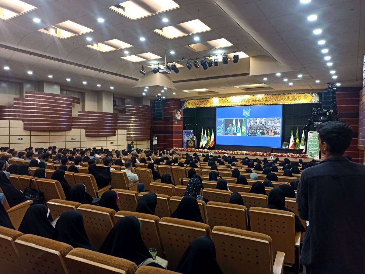 سی و دومین جشنواره فرهنگی هنری قرآن و عترت در مشهد برگزار شد