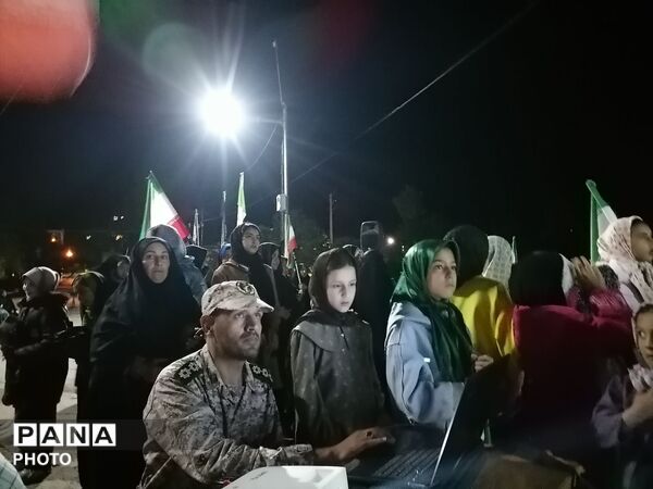 برگزاری اجتماع شبانه در حسینیه شهدای شهر بار 