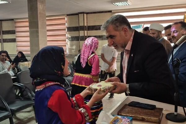 آیین اختتامیه هفته تربیت‌بدنی و تجلیل از مقام آوران مسابقات ورزشی فرهنگیان شهرستان فیروزکوه