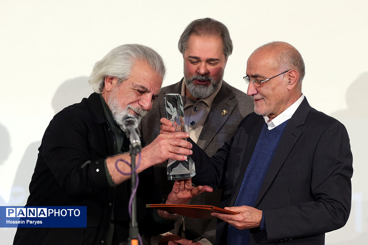 بزرگداشت منوچهر محمدی
