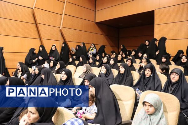 مراسم چهلم شهدای اقتدار در کوهدشت با حضور فرمانده سپاه حضرت ابوالفضل لرستان