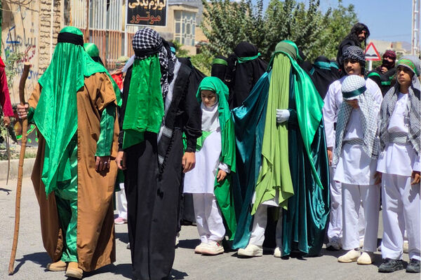 حضور مردم قادرآباد در آیین‌های عزاداری محرم