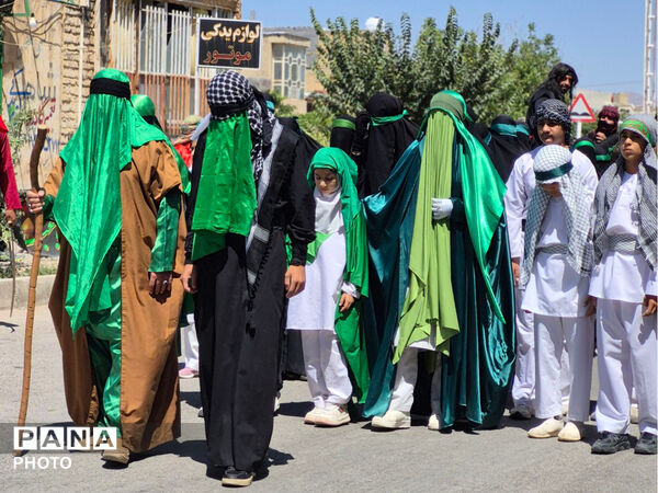 حضور مردم قادرآباد در آیین‌های عزاداری محرم