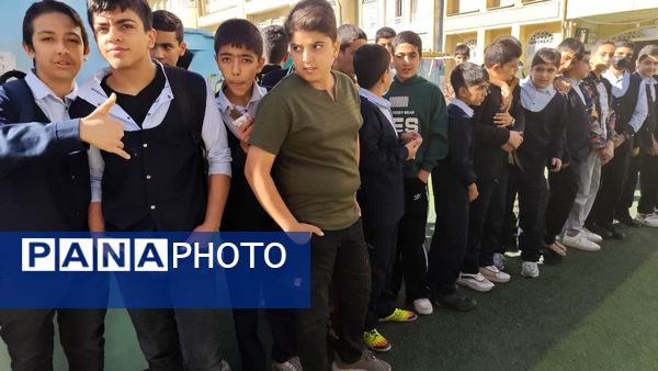 تشییع پیکر شهید گمنام در دبیرستان پویا یاسوج