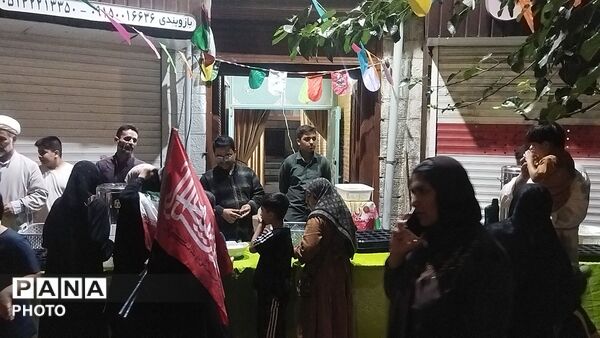 پیوند شور و شعور در چایخانه حوزه علمیه گلشن