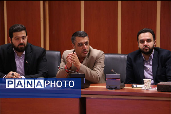 مراسم تجلیل از خبرنگاران پانا گلستان