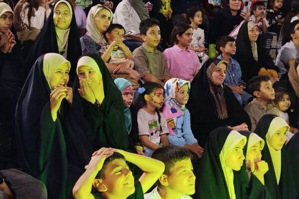 برگزاری جشن بزرگ هفته جهانی کودک در قبله تهران