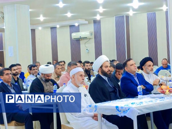 آیین بزرگداشت مقام معلم در بندرخمیر