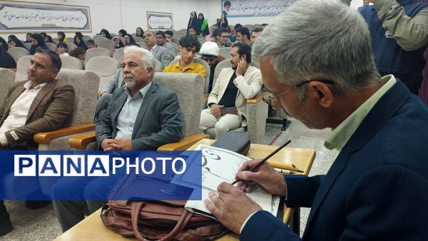 برگزاری برنامه شب شعر در شهرستان خلیل‌آباد