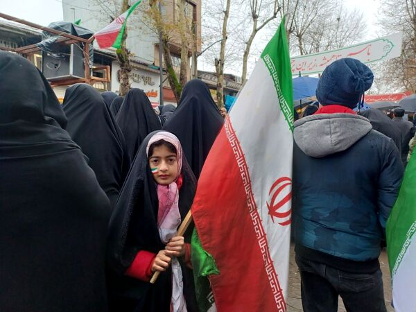 ملّت ایران در صحنه،انقلاب اسلامی در اوج