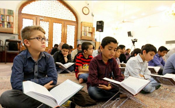  برگزاری محفل انس با قرآن با حضور قاریان برتر کشوری در مارگون