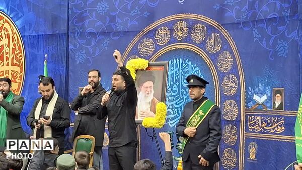 اجتماع خونخواهی مردم انقلابی قم در حرم حضرت معصومه(س)