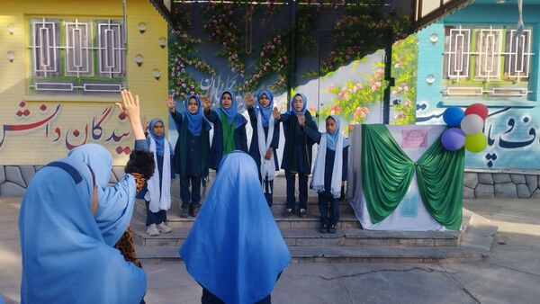 مراسم ولادت حضرت زینب (س) در آموزشگاه فرهنگ خلیل آباد