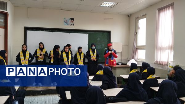 مدارس سراسر کشور آماده مقابله با زلزله،مانور ایمنی در مدرسه هوشیار