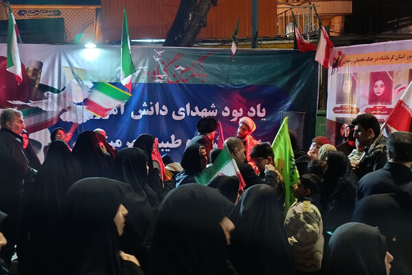 مراسم گرامیداشت شهدای دانش‌آموز