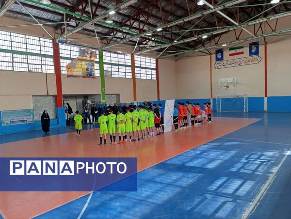افتتاحیه مسابقات جام اقتدار فوتسال در سالن ۱۳ آبان شهرستان شیروان 