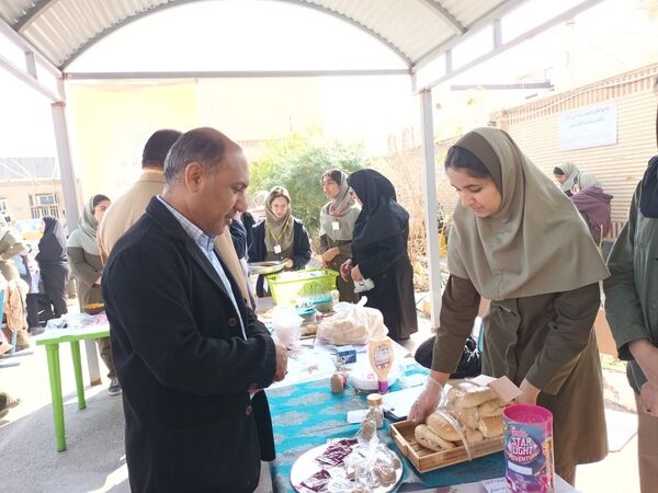 برپایی بازارچه کارآفرینی در مدارس بهبهان