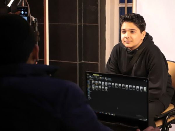 جلوه‌ای از اعتکاف دانش‌آموزی در مسجد امام علی‌بن‌ابی‌طالب (ع)