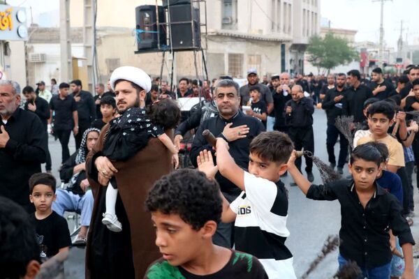 روز عاشورا در بندرخمیر
