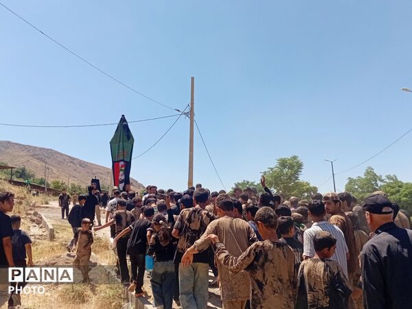 بیرانوند در سوگِ عاشورا به گریه می‌افتد