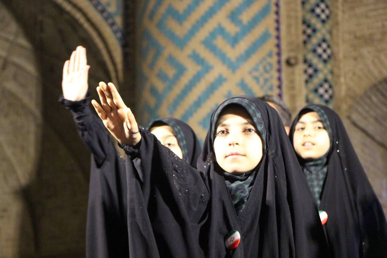 گردهمایی مردم غیور یزد جهت محکومیت حملات رژیم کودک کش صهیونی به ایران