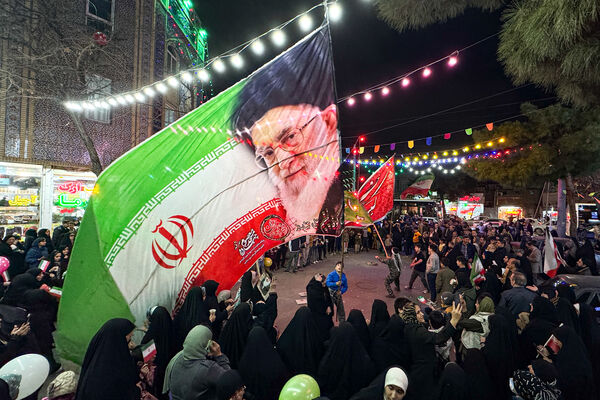 جشن پیروزی انقلاب در مشهد