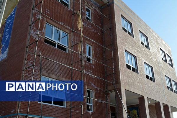 سفر یک‌روزه استاندار تهران به شهرستان بهارستان