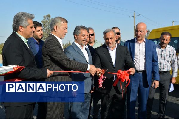 بهارستان روی ریل پیشرفت، افتتاح چندین طرح خدماتی و عمرانی