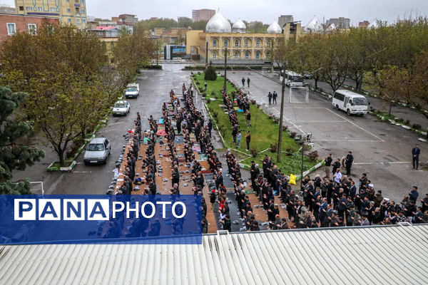 نماز عید فطر در مصلای امام خمینی (ره) ارومیه