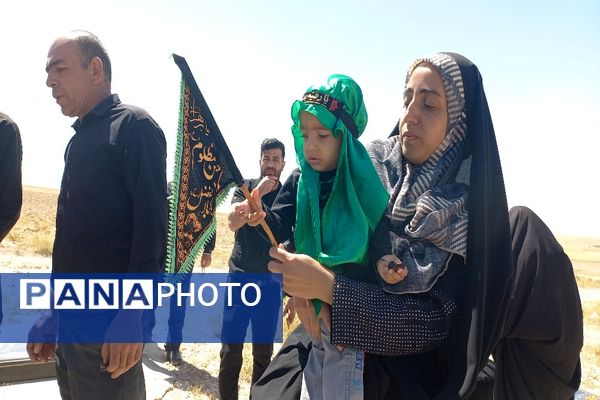 مراسم سوگواری سالار شهیدان حضرت اباعبدالله الحسین (ع) در روستای گزکوه 