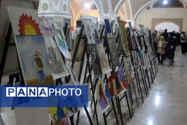 افتتاحیه جشنواره فرهنگی هنری ناحیه یک یزد