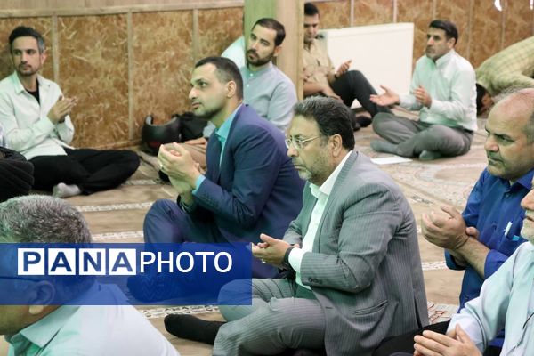 تجلیل از ۴۰ معلم برگزیده قرآن و عترت منطقه ۱۴ تهران در جشن باشکوه غدیر