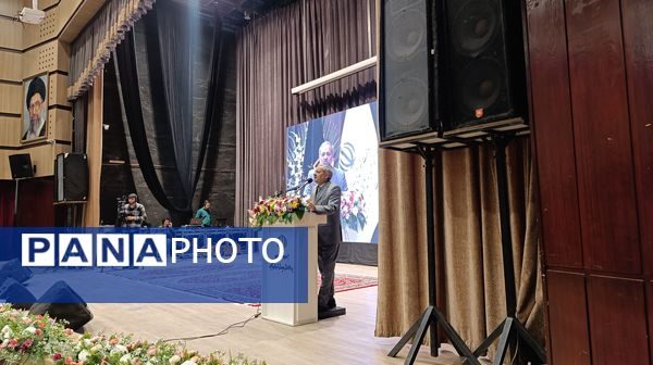 آیین نکوداشت خیر مدرسه ساز عبدالرضا وکیلی با حضور وزیر آموزش و پرورش در نیشابور 