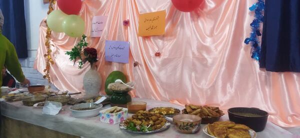 جشنواره تغذیه سالم و سلامت در دبستان پسرانه فضیلت کاشمر