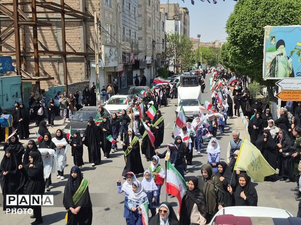 رزمایش دختران جان فدای پاکدشتی 