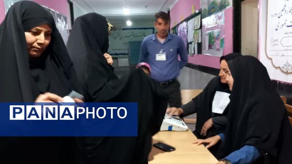 حضور حماسی مردم شهرستان مارگون در انتخابات ریاست‌جمهوری