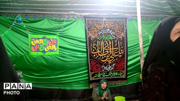 چراغ‌های پلدختر ۹۴ شب است که به عشق رهبری روشن می‌ماند