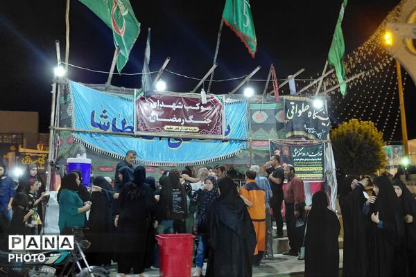 همگامی شورانگیز مردم کازرون در بدرقه رهبر شهید