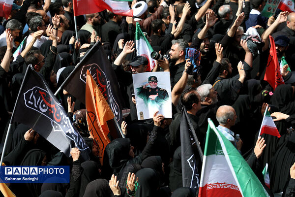تشییع شهدای اقتدار در تهران - 2